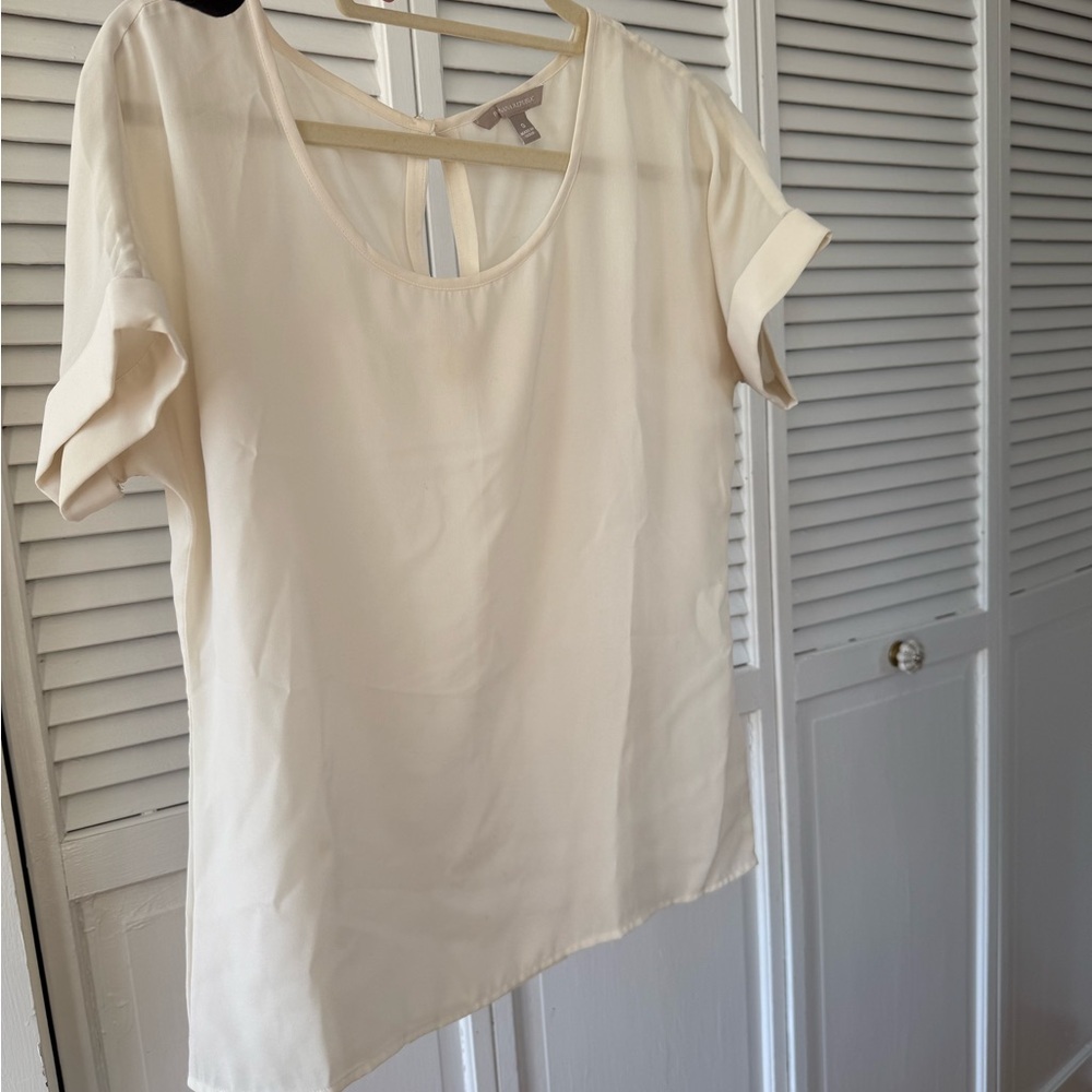 Banana Republic Cream Short Sleeve Top